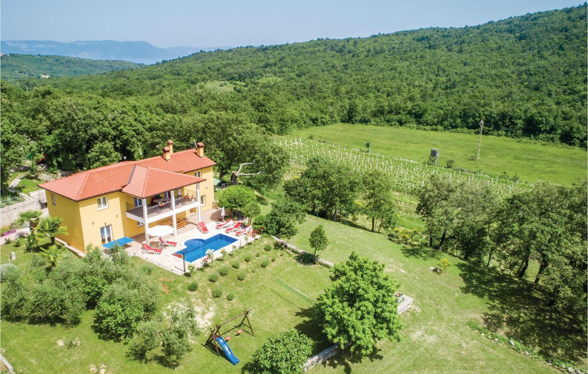 4 Bedroom Beautiful Home In Kranjci Rasa Bagian luar foto