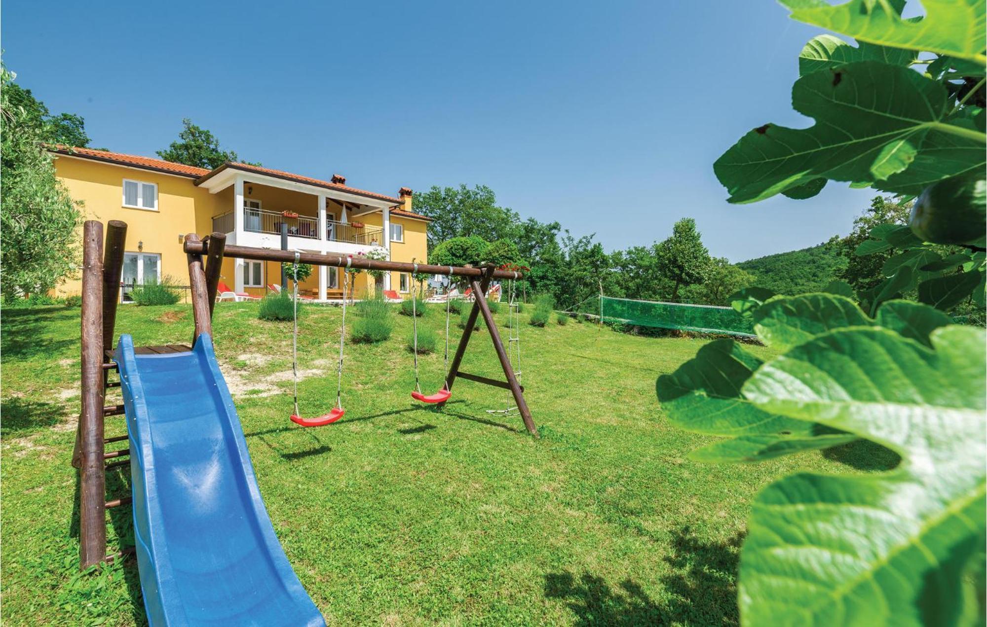 4 Bedroom Beautiful Home In Kranjci Rasa Bagian luar foto