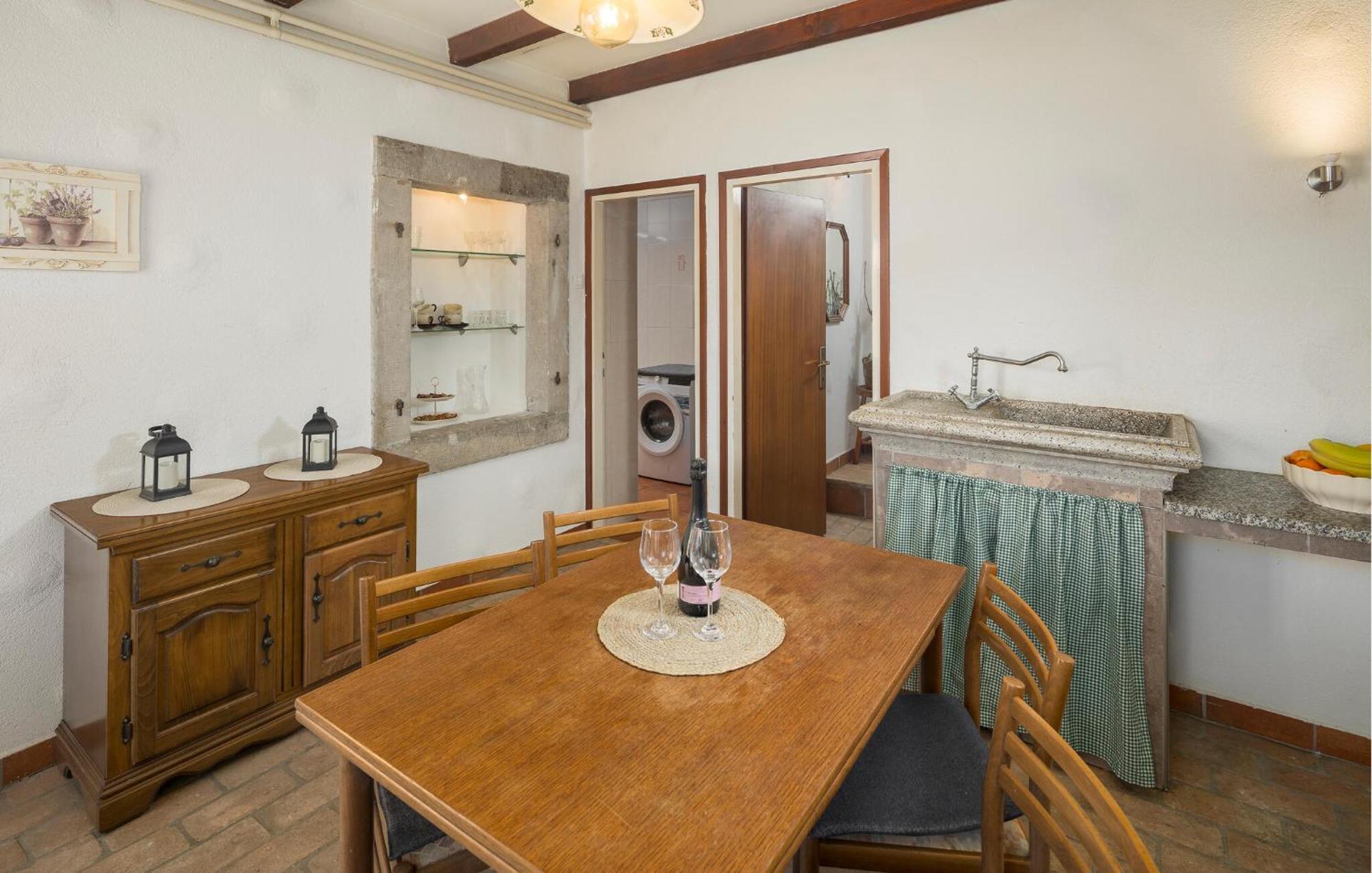 4 Bedroom Beautiful Home In Kranjci Rasa Bagian luar foto